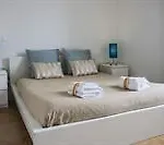 Insuites Chiado Apartments I